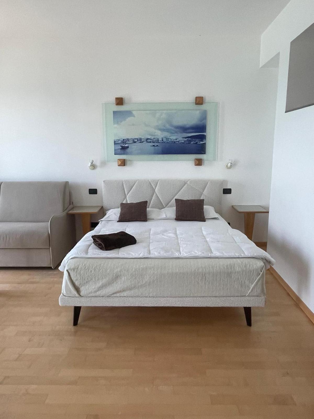 Garibaldi Sea Suites Trapani Bagian luar foto